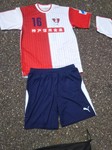 赤白APUMAチーム持ちユニフォーム_190807_0014.jpg